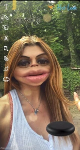 2708257