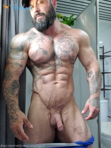 7903947