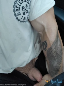 7904236