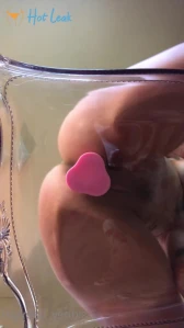 4582136