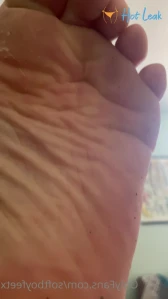 4588265