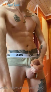 2673038