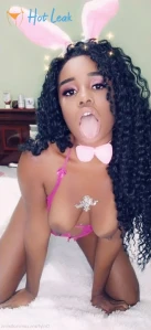 10235762