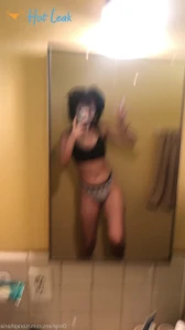 5732497