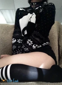 2786318