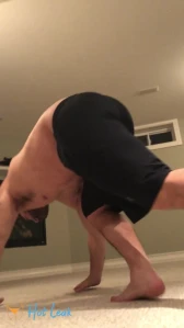 4593174