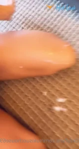 10593740