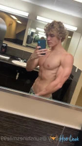 4595842