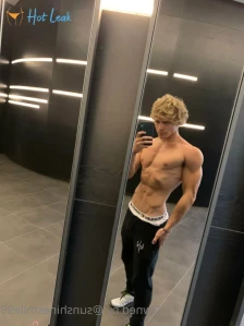 7949754