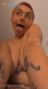 5772338