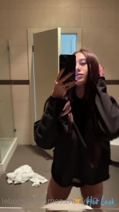 4597537