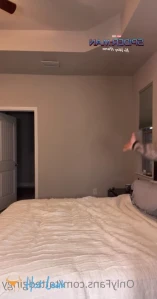 4597716