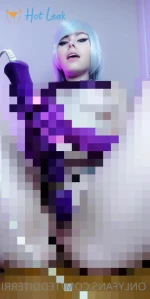 4939744