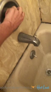 4599748