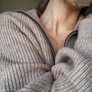 2657893