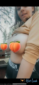 2648570