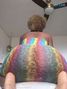 5767968