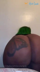 8793386