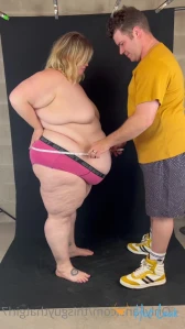4603863