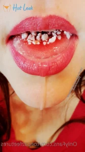 4606308