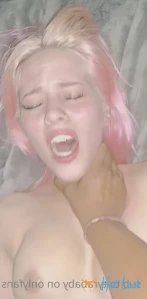 4609989
