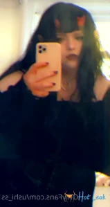 4611789
