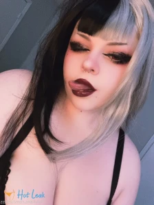 2602218
