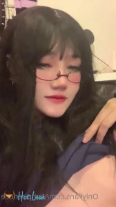 4612569