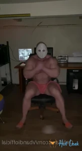 4612918