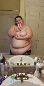2607610