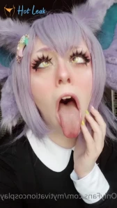 4944732