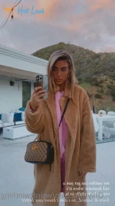 9736885