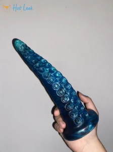 5630782