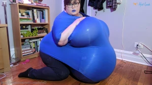 10923299