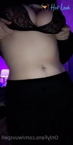 4945900