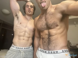 9985571