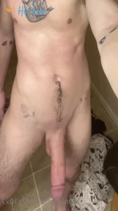 4638018