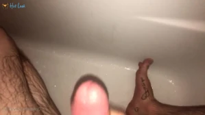 4638054
