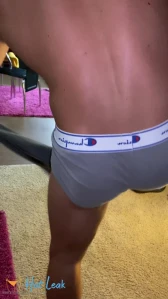 4642737