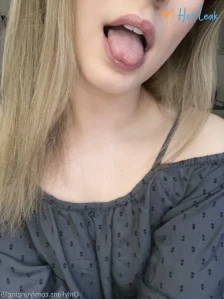 5742805