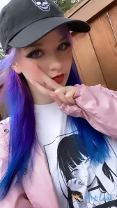 5646876