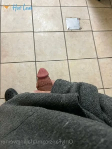 5690480