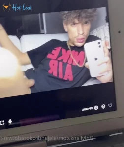 4953715