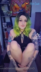 10584972