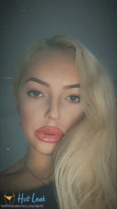 5988757