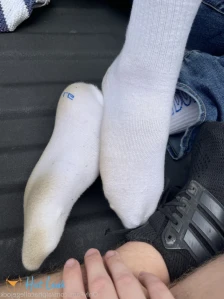 5687014