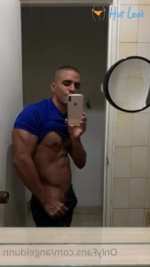 4960560