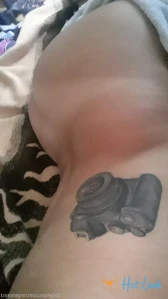 5230933