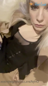 4961160