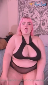 10584447